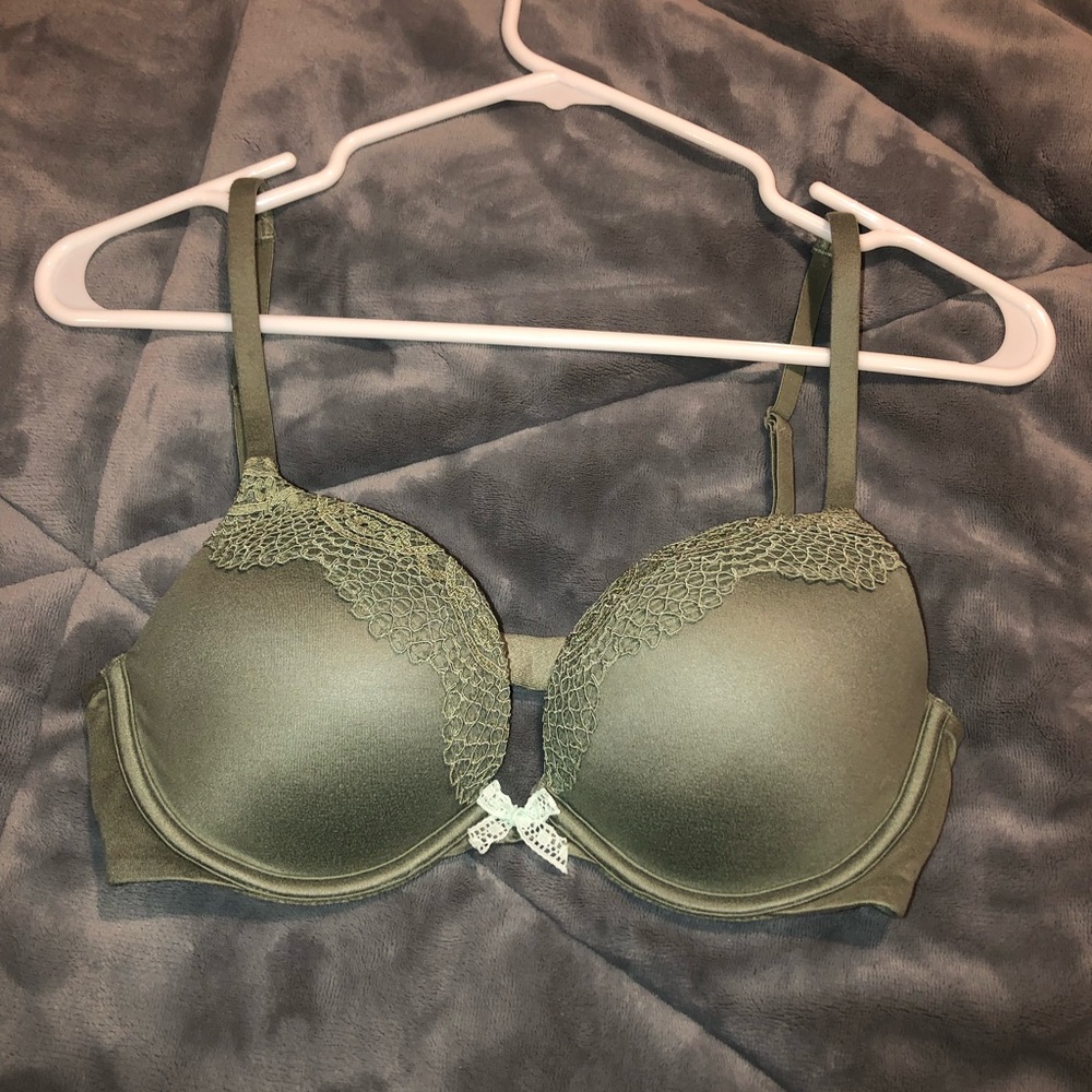 Victoria’s Secret Push-Up Bra